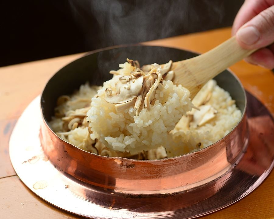 松茸の釜焚き御飯