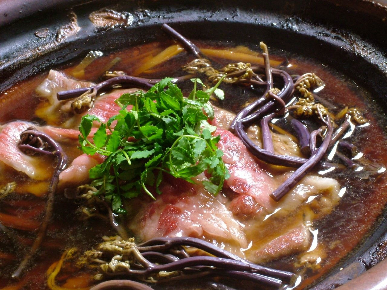 松阪肉の蕨鍋